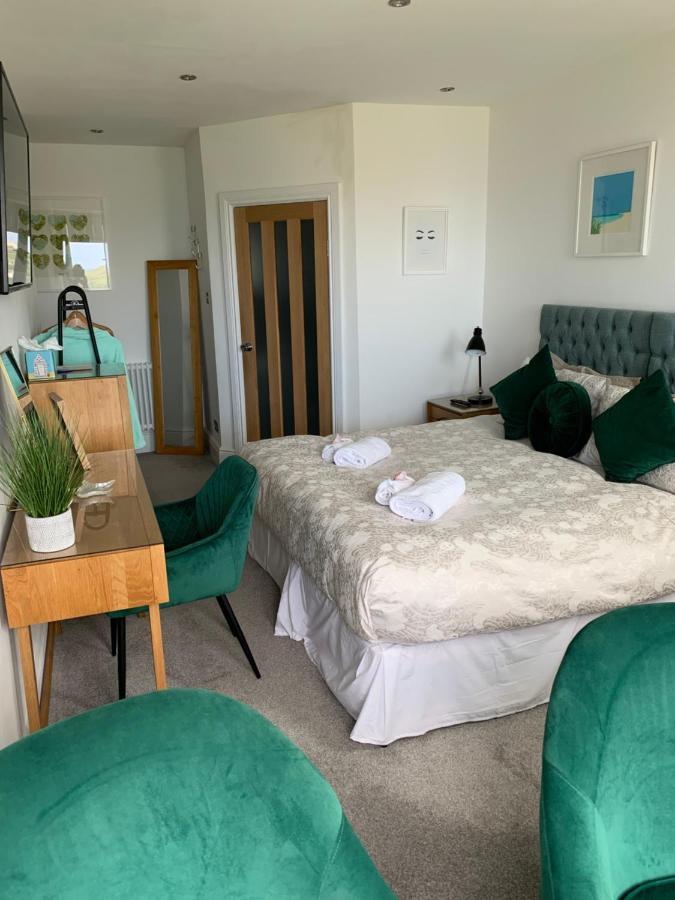 Lazy Waves Boutique B&B New Quay エクステリア 写真