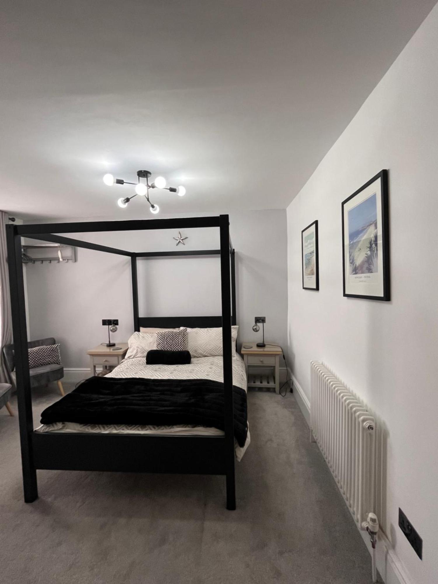 Lazy Waves Boutique B&B New Quay エクステリア 写真