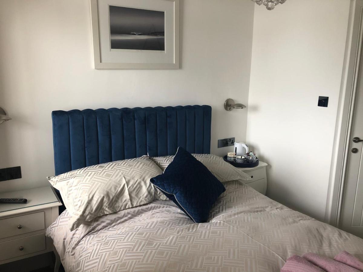 Lazy Waves Boutique B&B New Quay エクステリア 写真